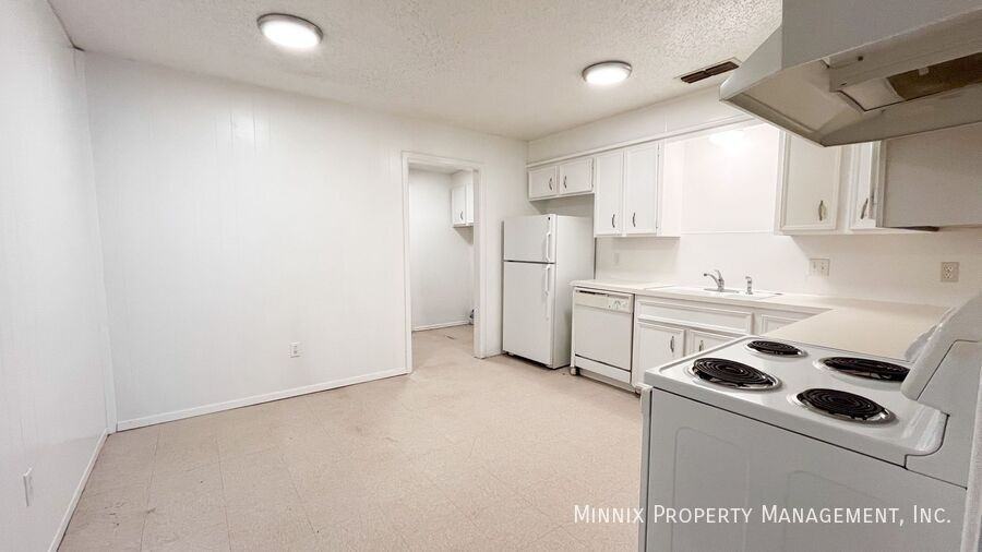 5214 38th St #B - Photo 4 of 20