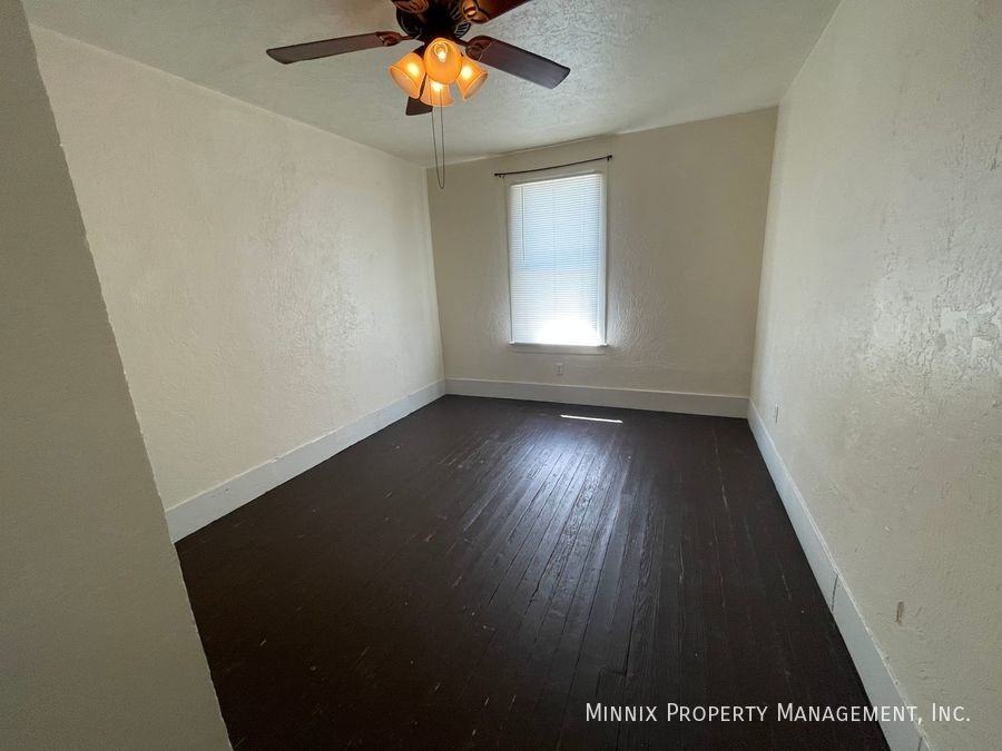 2001 1st Ave #4 - Photo 5 of 8