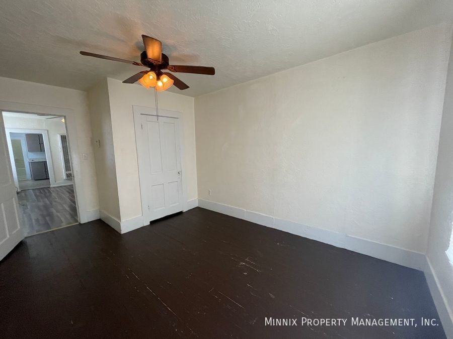 2001 1st Ave #4 - Photo 6 of 8