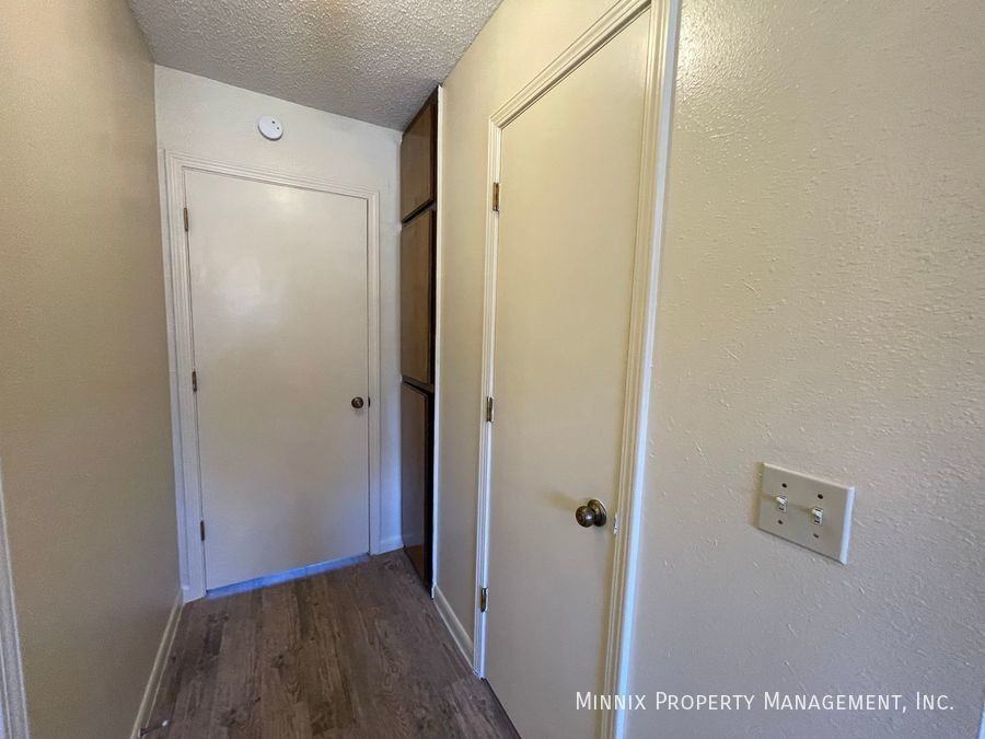 500 4th Ave #04 - Photo 7 of 10