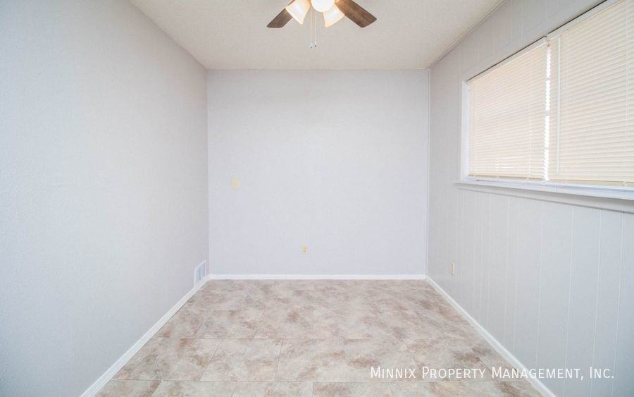 1615 16th St #1A - Photo 6 of 16