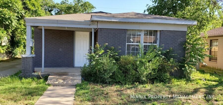 2118 22nd St - Photo 3 of 23