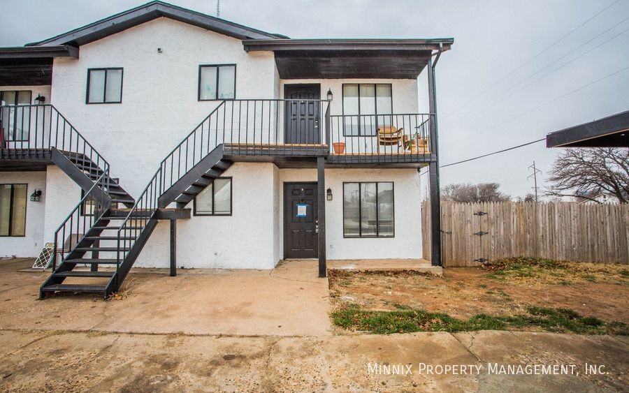 7402 Waco Ave #B - Photo 5 of 24