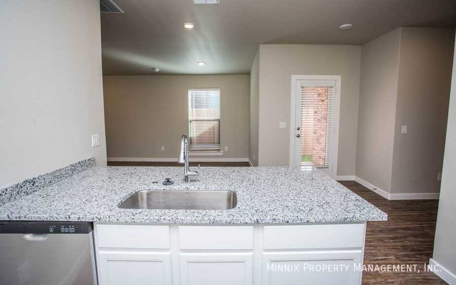 2003 Bryan Ave #A - Photo 6 of 31