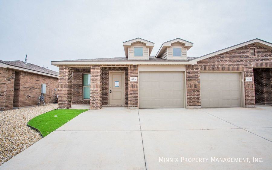 407 E 21st St #A - Photo 3 of 30