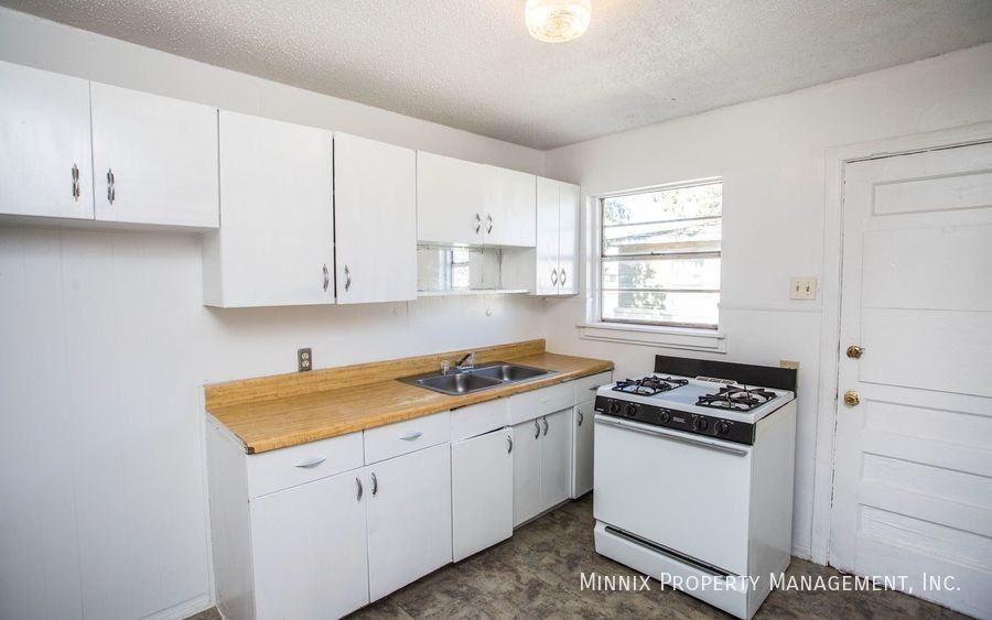 4106 35th St #A - Photo 6 of 16
