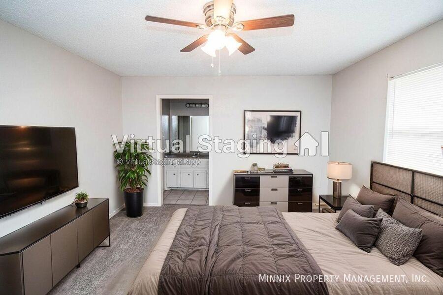 6111 10th Dr - Photo 3 of 33