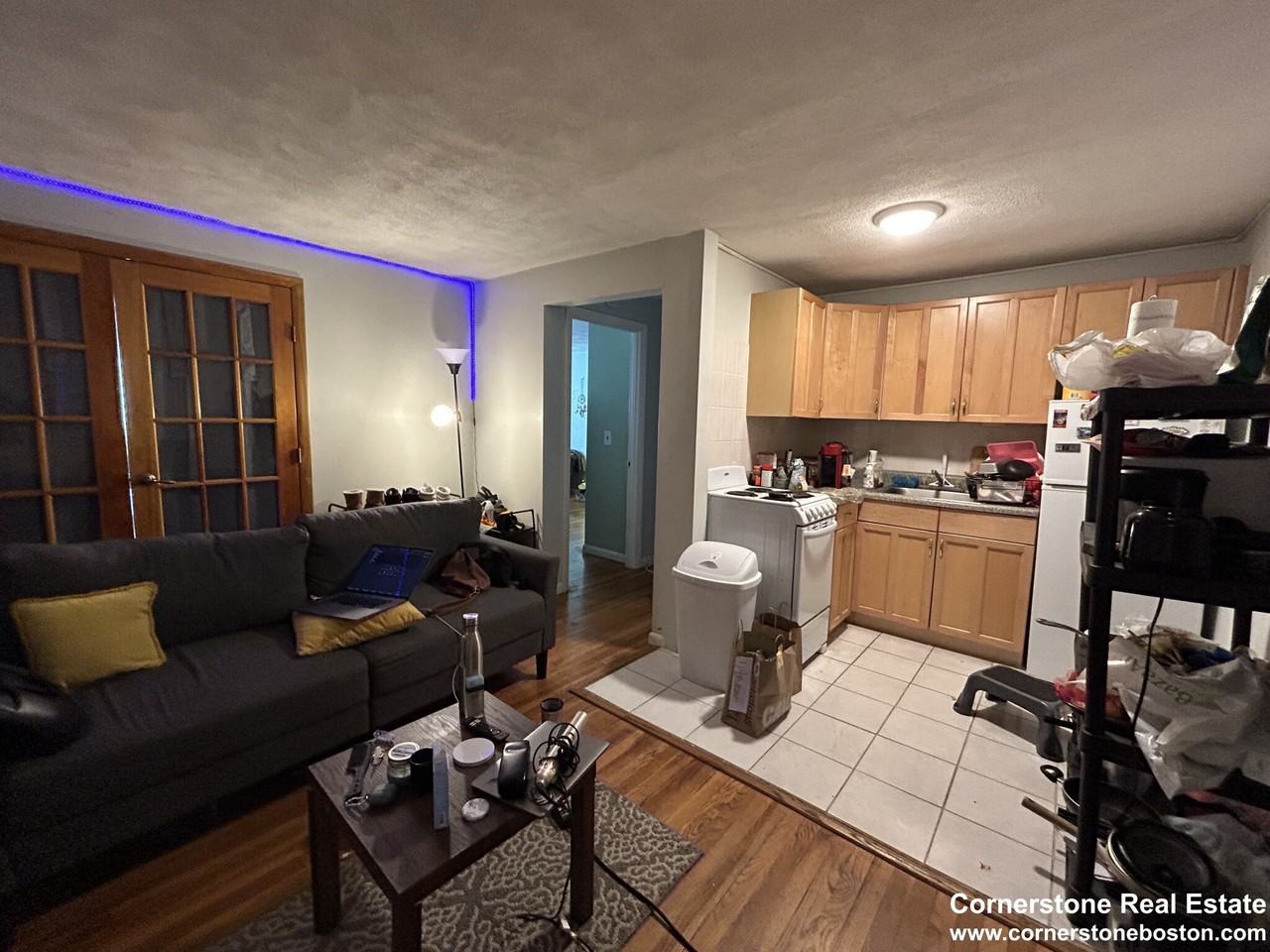 23 Radcliffe Rd #206 - Photo 5 of 14