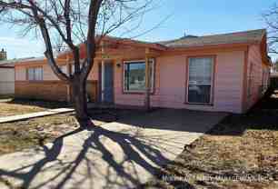 1504 S Jefferson St - Photo 1 of 1