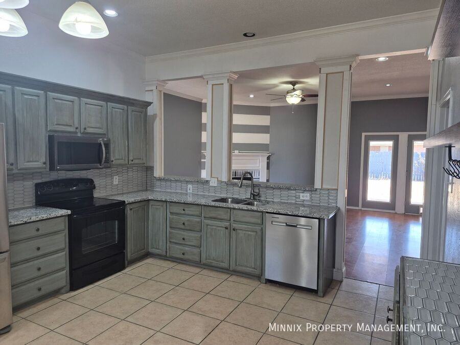 1923 76th St - Photo 6 of 14