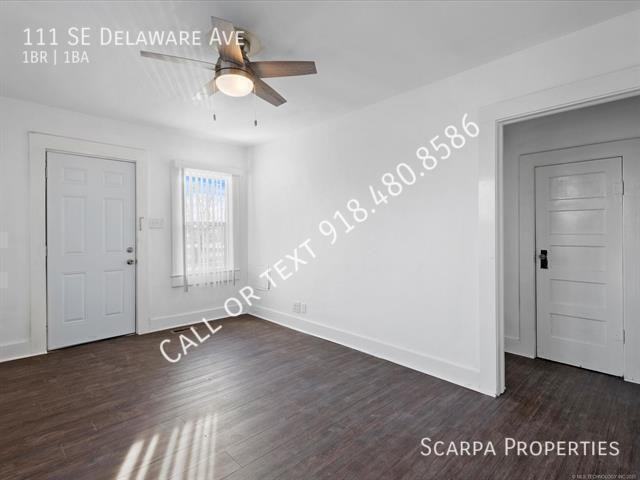 111 Se Delaware Ave - Photo 6 of 19