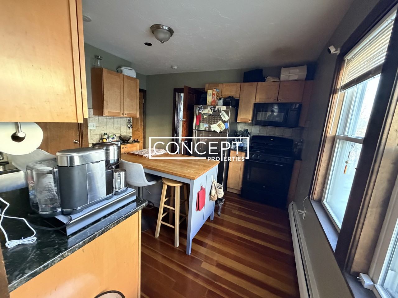 125 Belgrade Ave #3 - Photo 4 of 13
