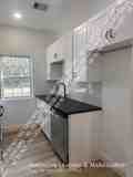 1003 Lynn St #D - Photo 1 of 1
