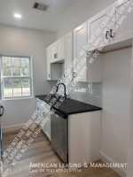 featured image of 1003 Lynn St #D