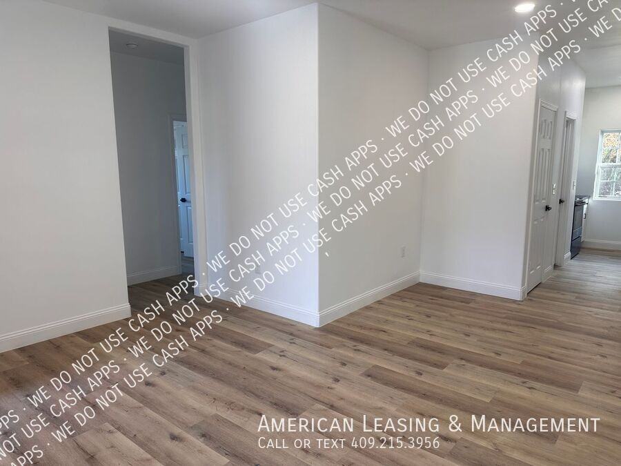 1003 Lynn St #D - Photo 2 of 8