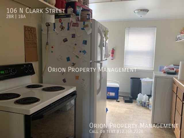 106 N Clark St - Photo 5 of 8