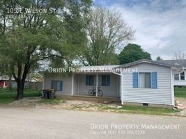 featured image of 105 E Wilson St