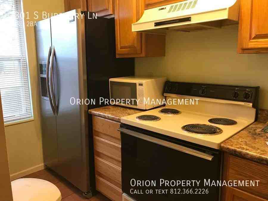 2301 S Burberry Ln - Photo 6 of 9