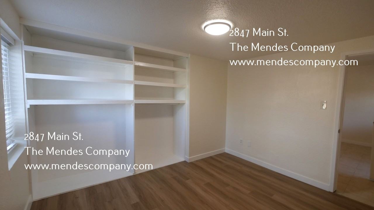 2847 Main St #1 - Photo 7 of 12