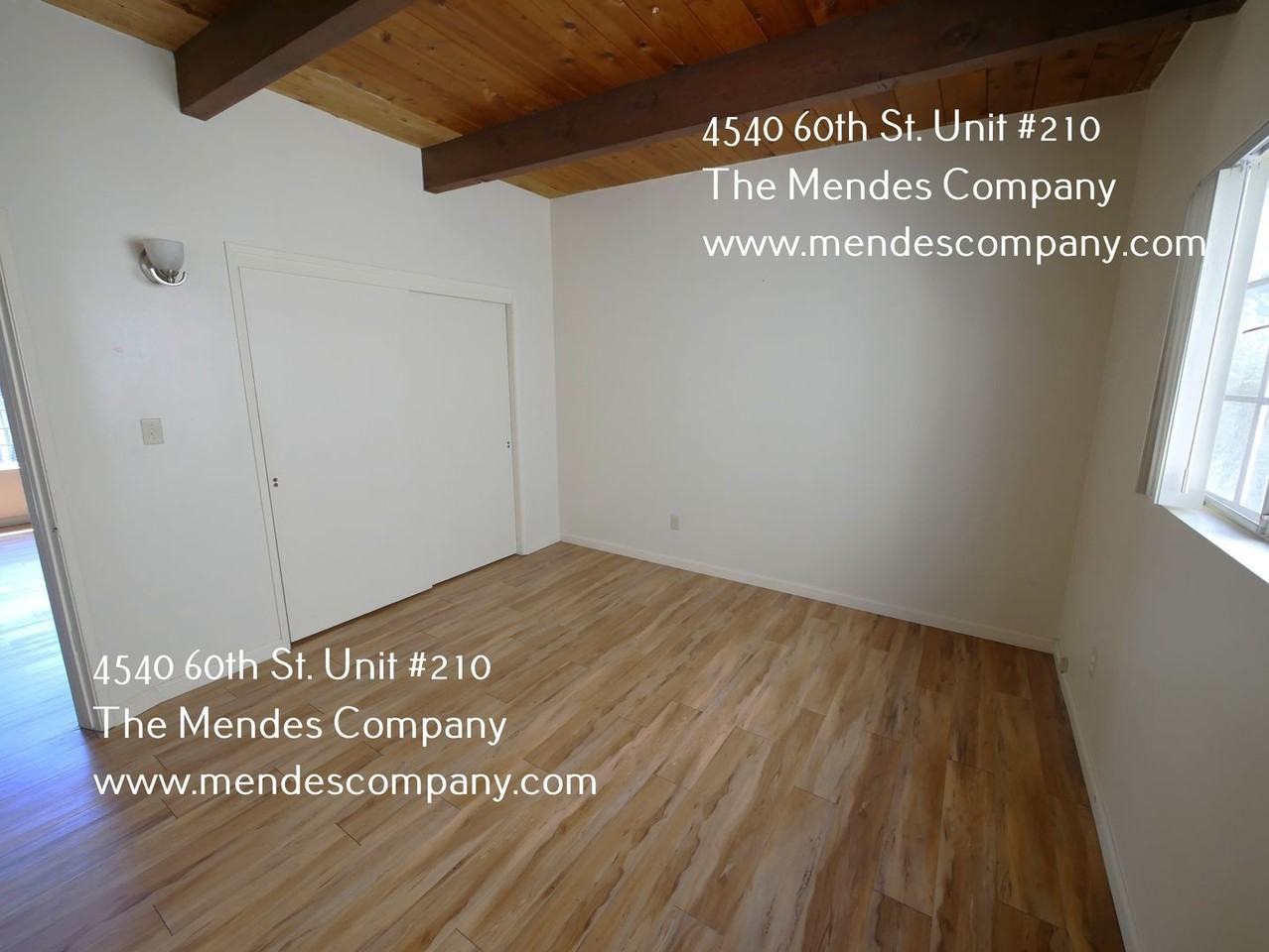 2829 Nimitz Blvd #M - Photo 3 of 7