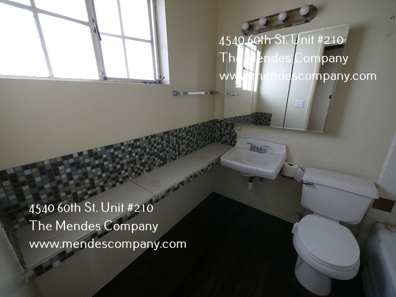 2829 Nimitz Blvd #M - Photo 5 of 7