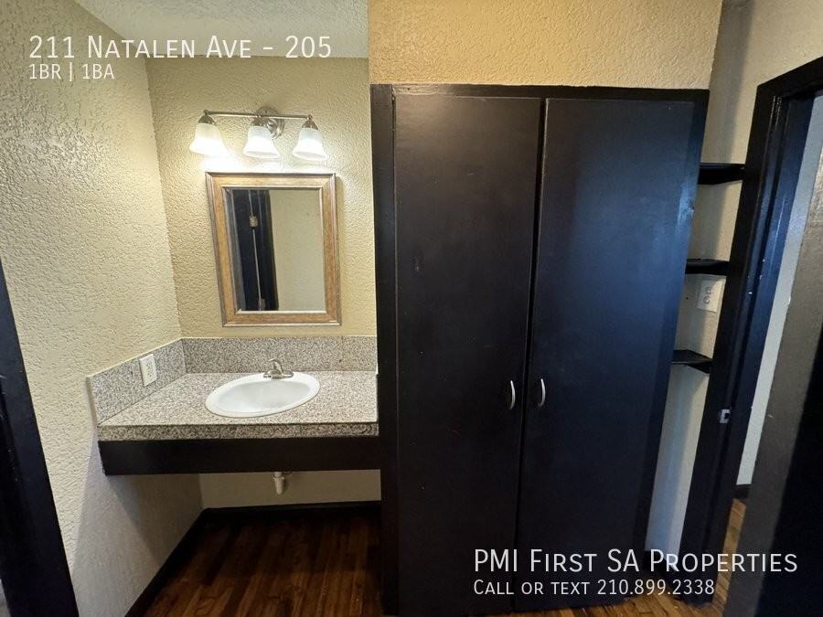 211 Natalen Ave #205 - Photo 5 of 6
