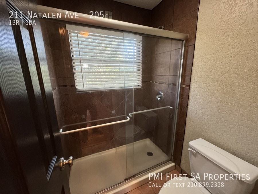 211 Natalen Ave #205 - Photo 6 of 6
