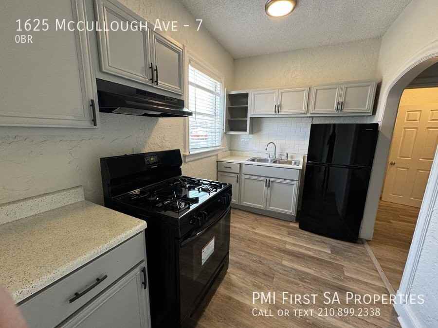 1625 Mccullough Ave #7 - Photo 2 of 6