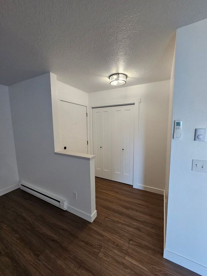 41A Golf Course Ln #A - Photo 2 of 13