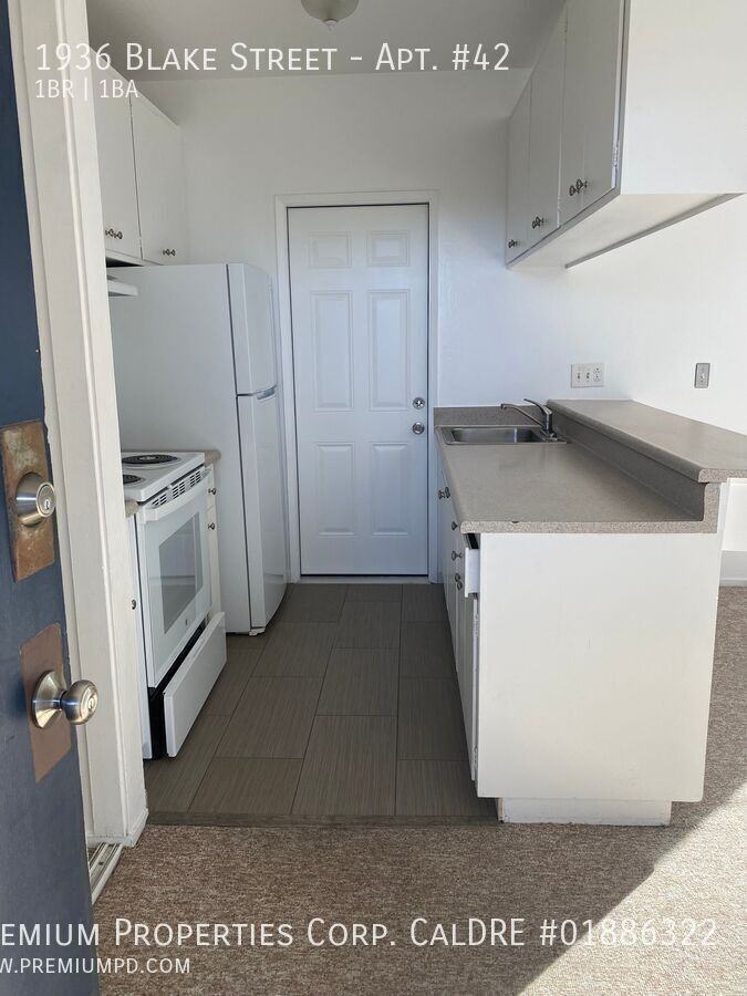 1936 Blake St #42 - Photo 5 of 21