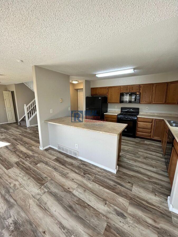 6255 Blazing Star Dr - Photo 5 of 19