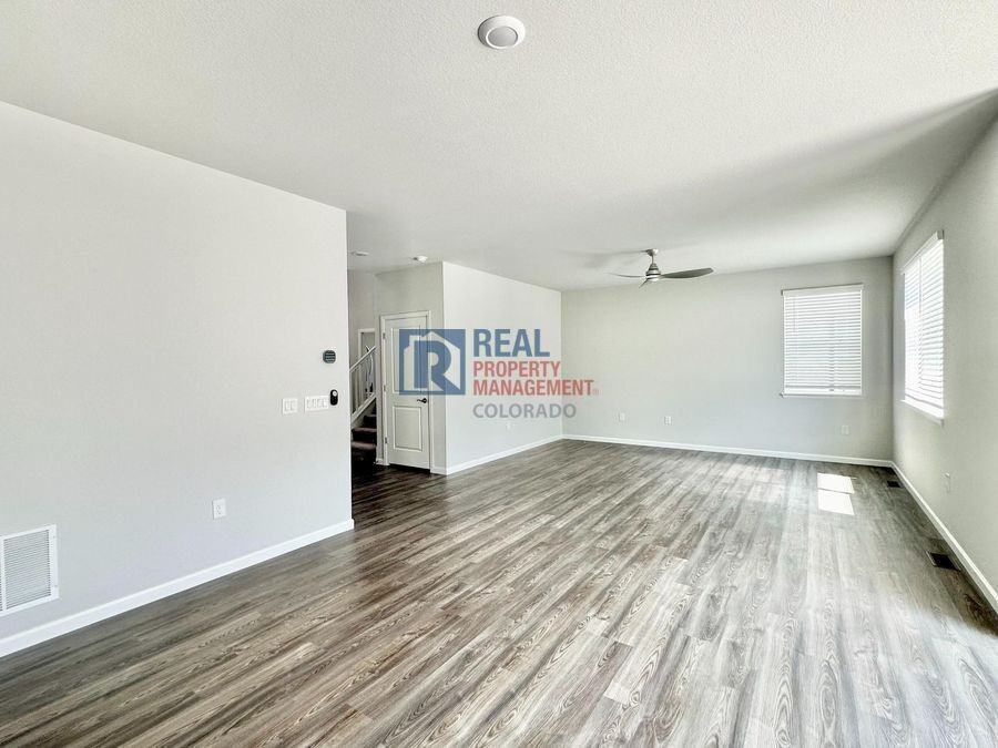 1336 Brookfield Pl - Photo 6 of 31