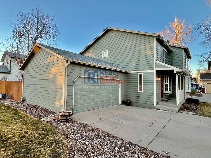 940 W 133rd Cir - Photo 3 of 21