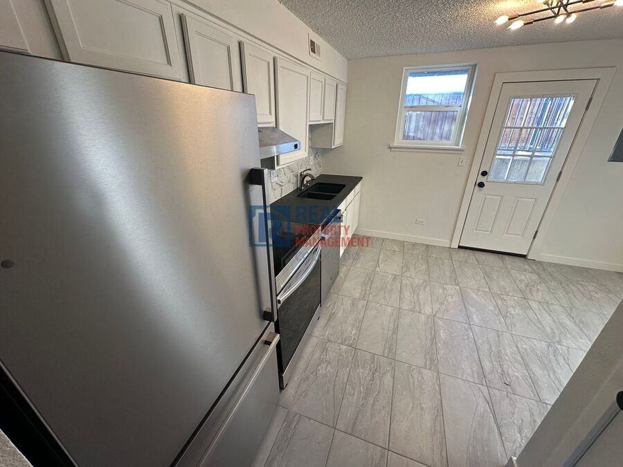 9110 E Girard Ave #2 - Photo 4 of 19