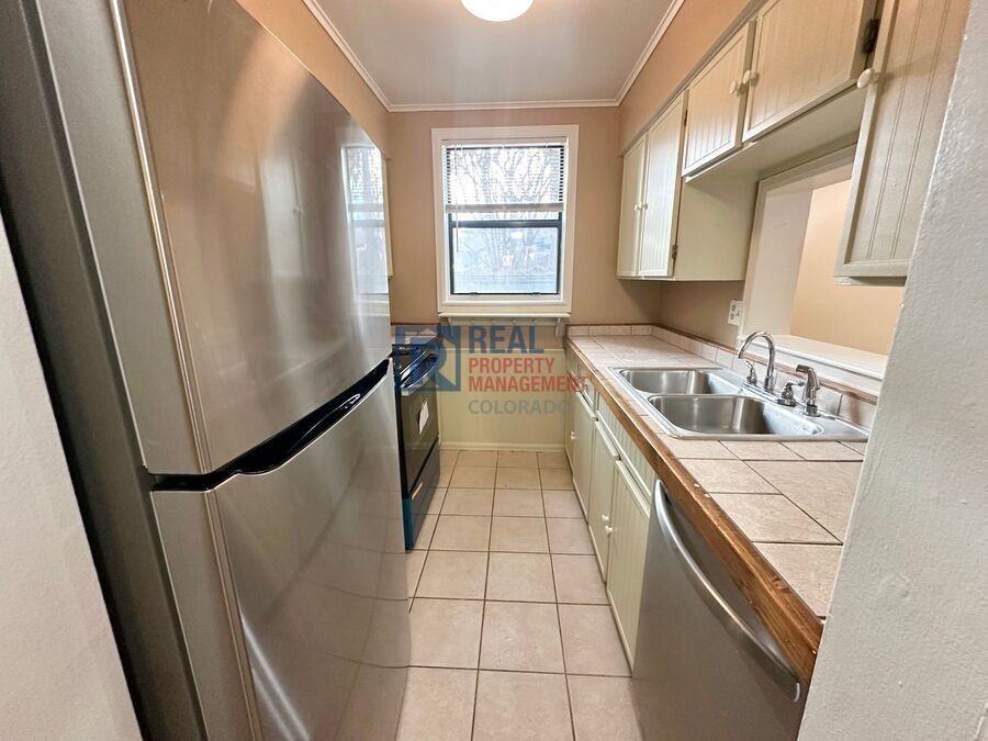 15202 E Hampden Cir #F3 - Photo 6 of 13