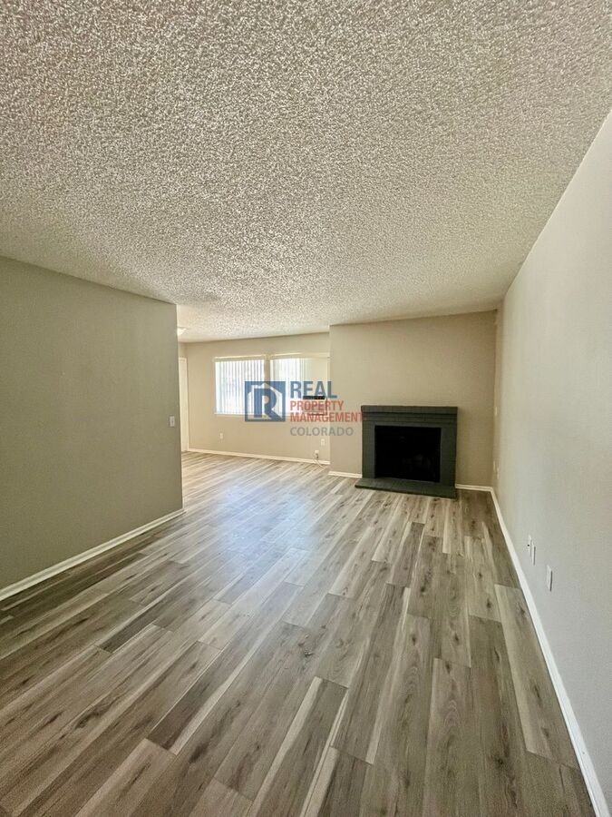 8100 W Quincy Ave #N13 - Photo 4 of 15