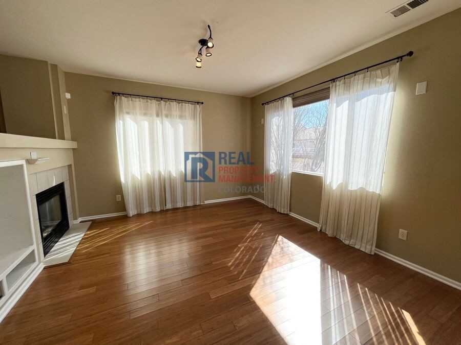 2474 E 127th Pl - Photo 4 of 15