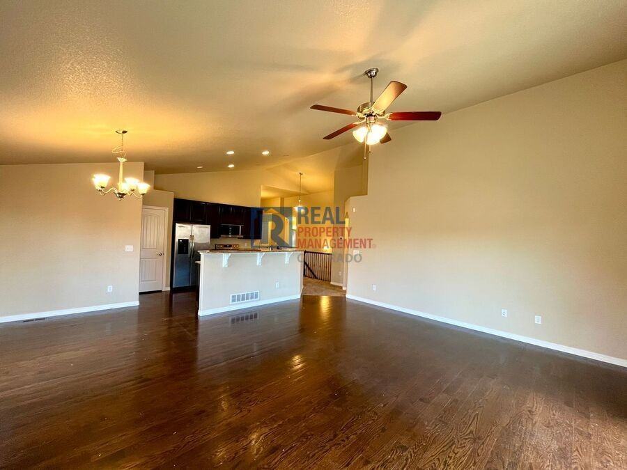 6630 Alliance Loop - Photo 3 of 25