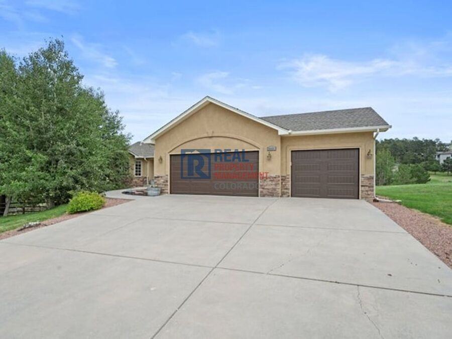 20231 Melanie Ann Ct - Photo 2 of 32