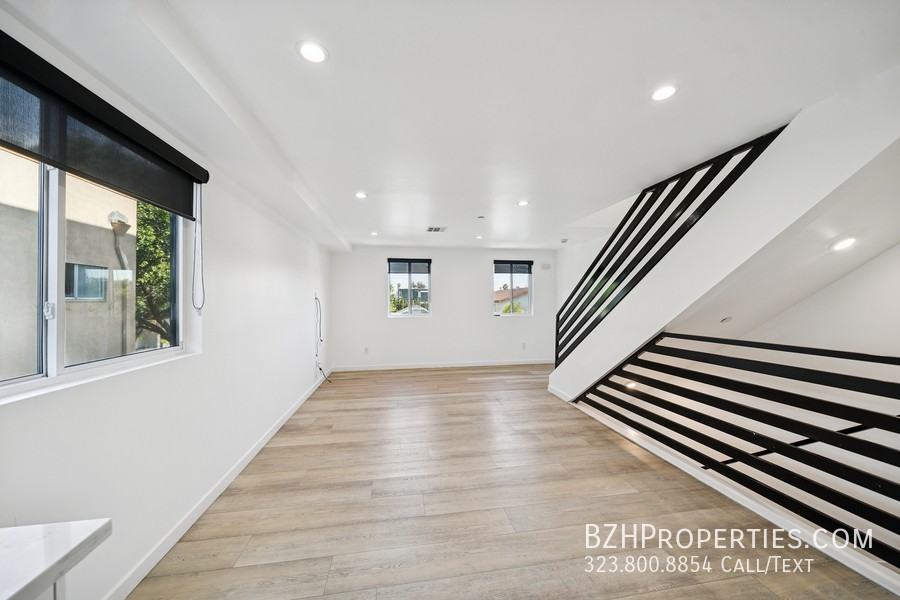 837 1/2 N Harvard Blvd #837B - Photo 5 of 18