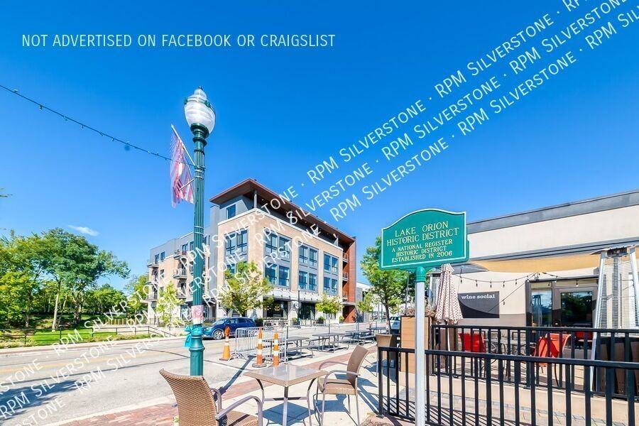 120 S Broadway St #404 - Photo 2 of 24