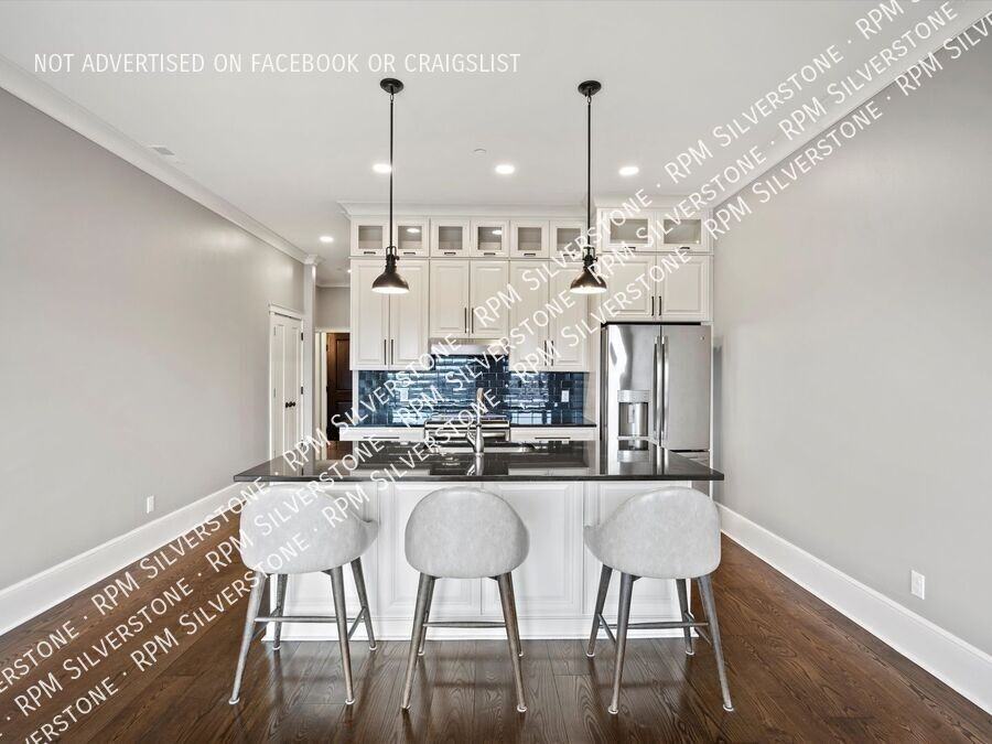 112 Walnut Blvd - Photo 6 of 22