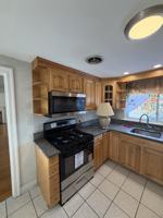 featured image of W Roxbury Pkwy