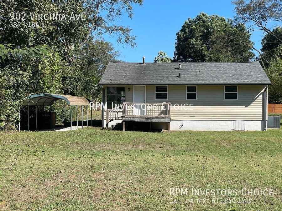 902 Virginia Ave - Photo 2 of 20