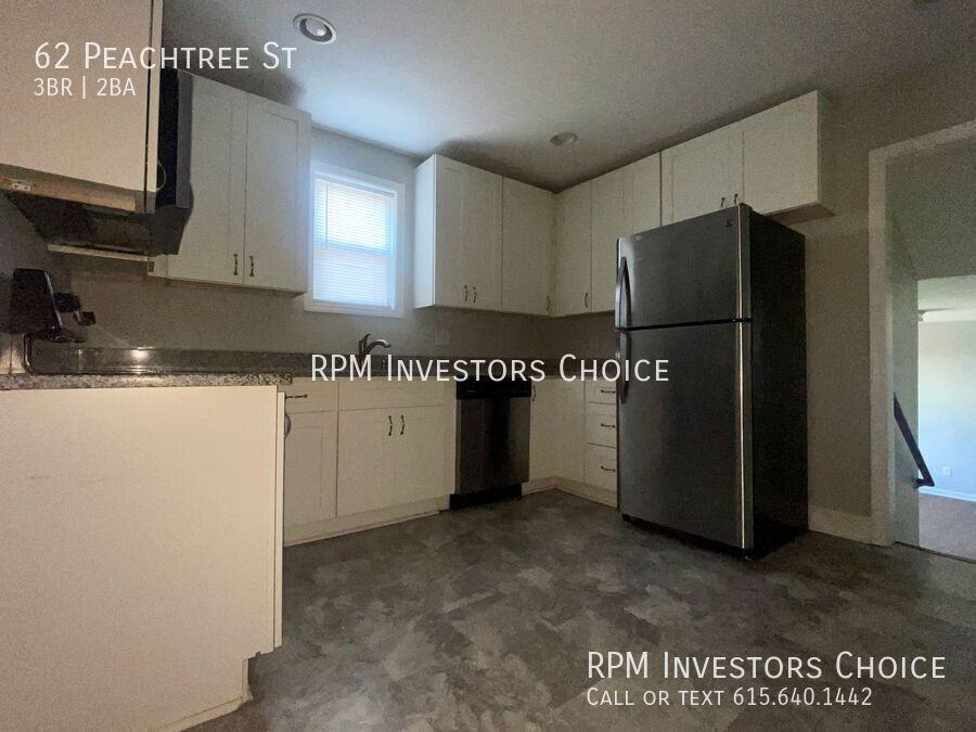 62 Peachtree St - Photo 7 of 24
