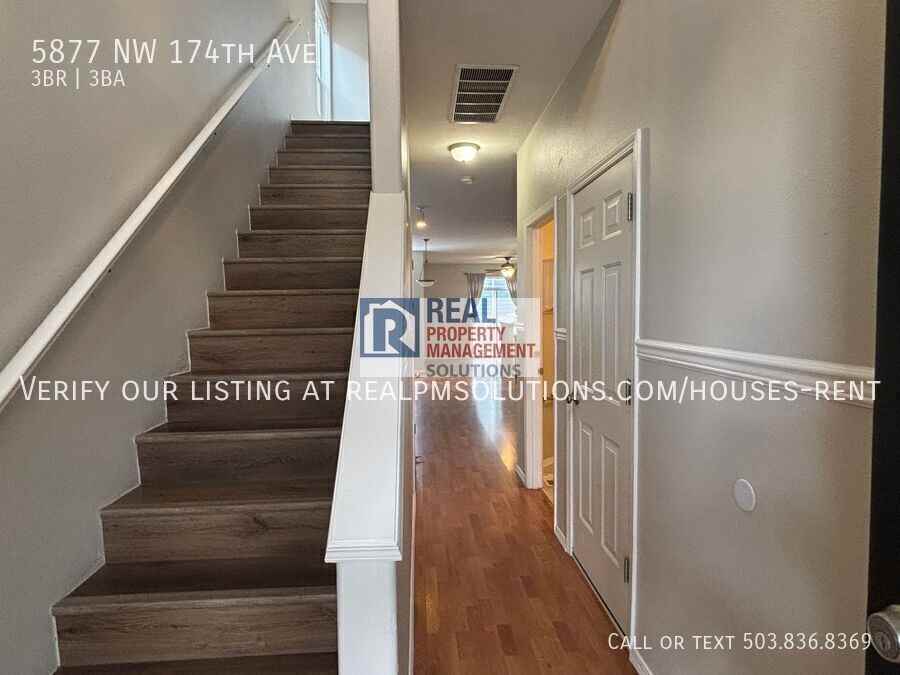 5877 Nw 174th Ave - Photo 3 of 28