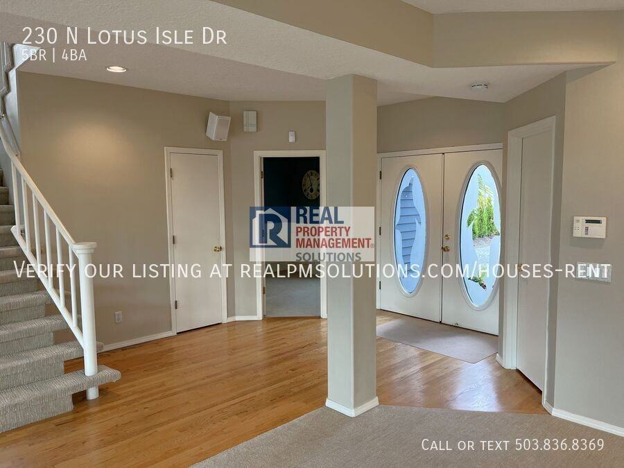 230 N Lotus Isle Dr - Photo 3 of 50