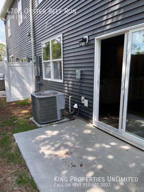 4708 Oyster Reef Run - Photo 3 of 28