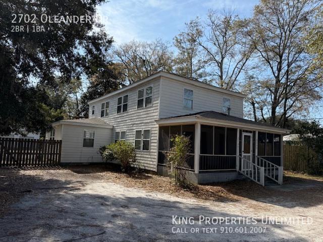 2702 Oleander Dr - Photo 6 of 16