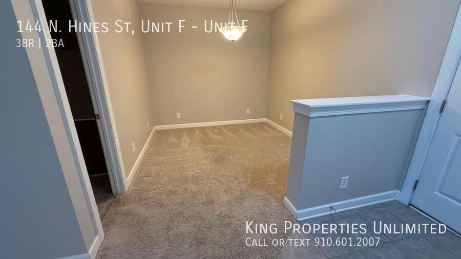 144 N Hines St #F - Photo 6 of 19